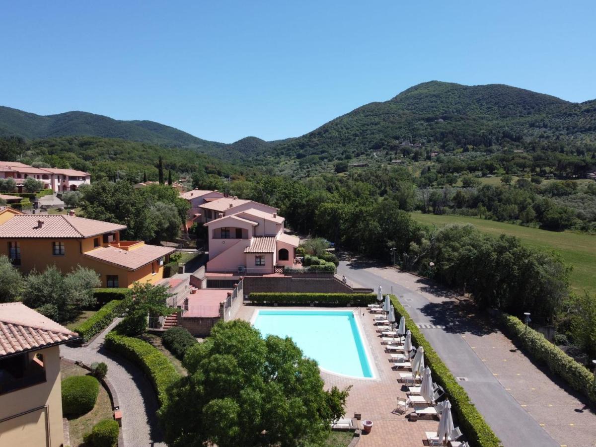 Aparthotel Borgo Etrusco Scarlino Exterior foto
